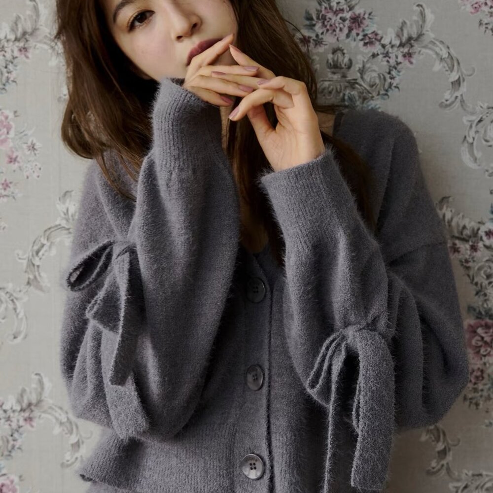 99% NEW GREY SWEATER AND TANK, PRICE FOR BOTH, GELATO PIQUE